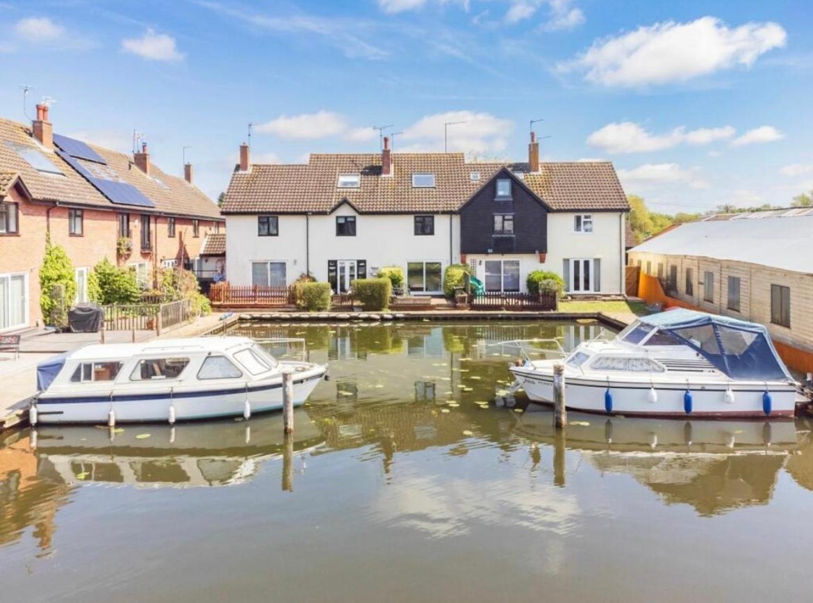 Cottage On The Quay Wroxham Exterior foto
